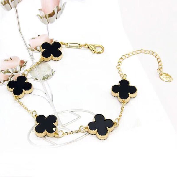 Clover Bracelet